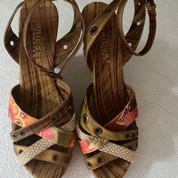 Bridget Shuster Cork Wedges Sandals. Size 10 - Picture 10 of 11